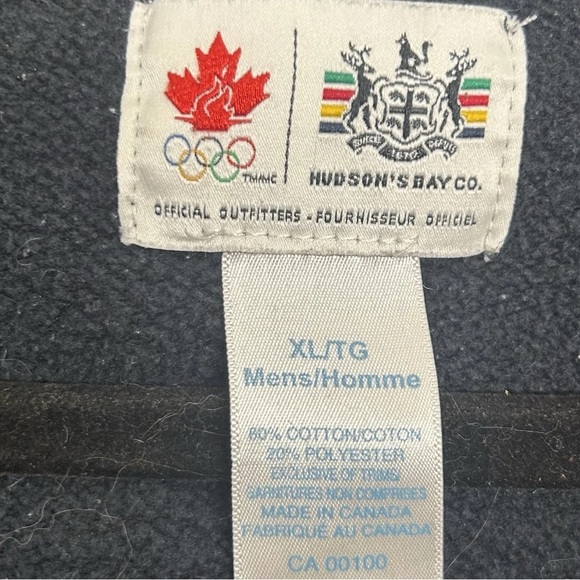 Hudson’s Bay Black Canada Zip-Up Hoodie Olympics 2002 - Picture 3 of 6